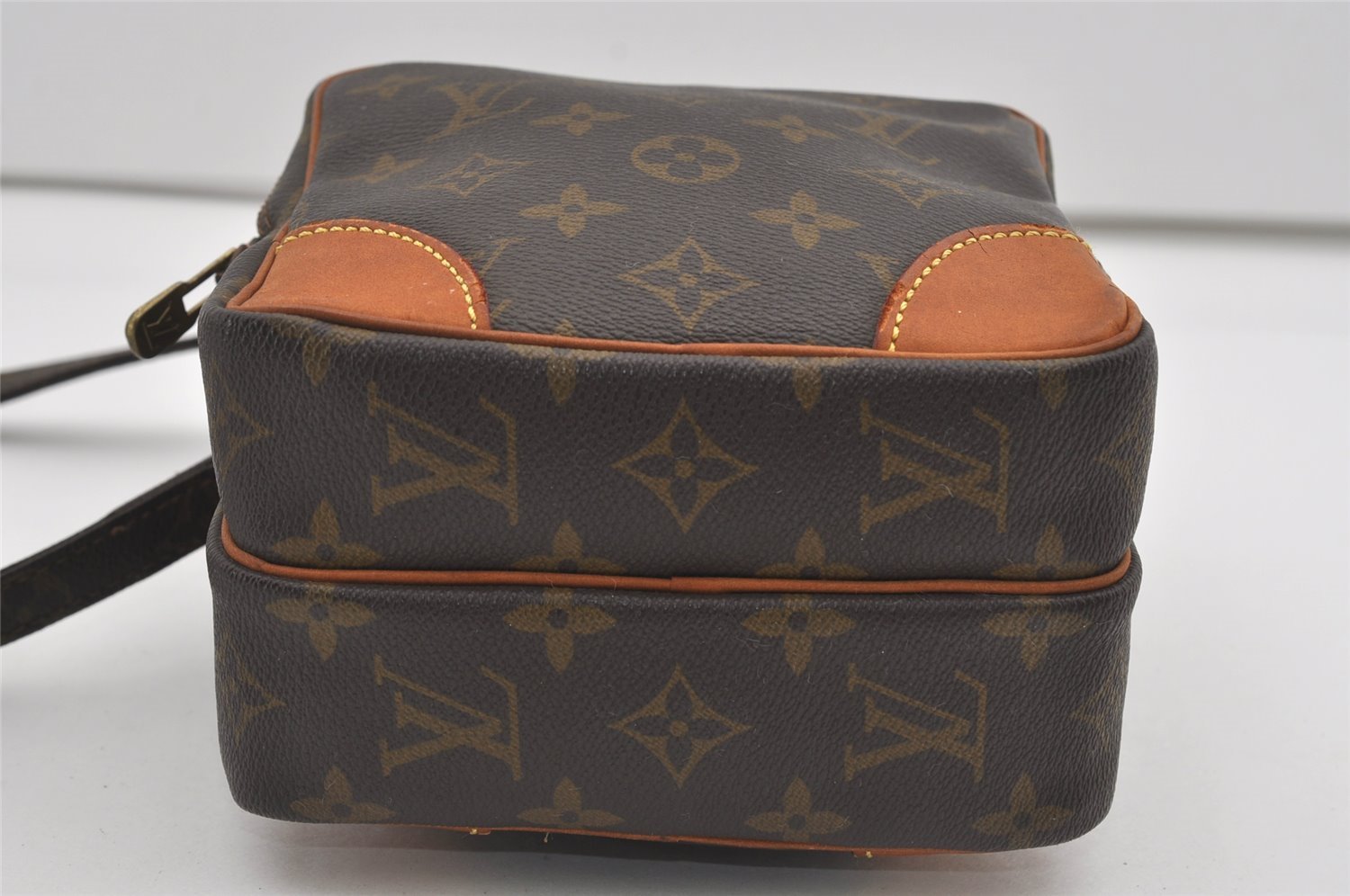Authentic Louis Vuitton Monogram Amazone Shoulder Cross Body Bag M45236 LV 1881I