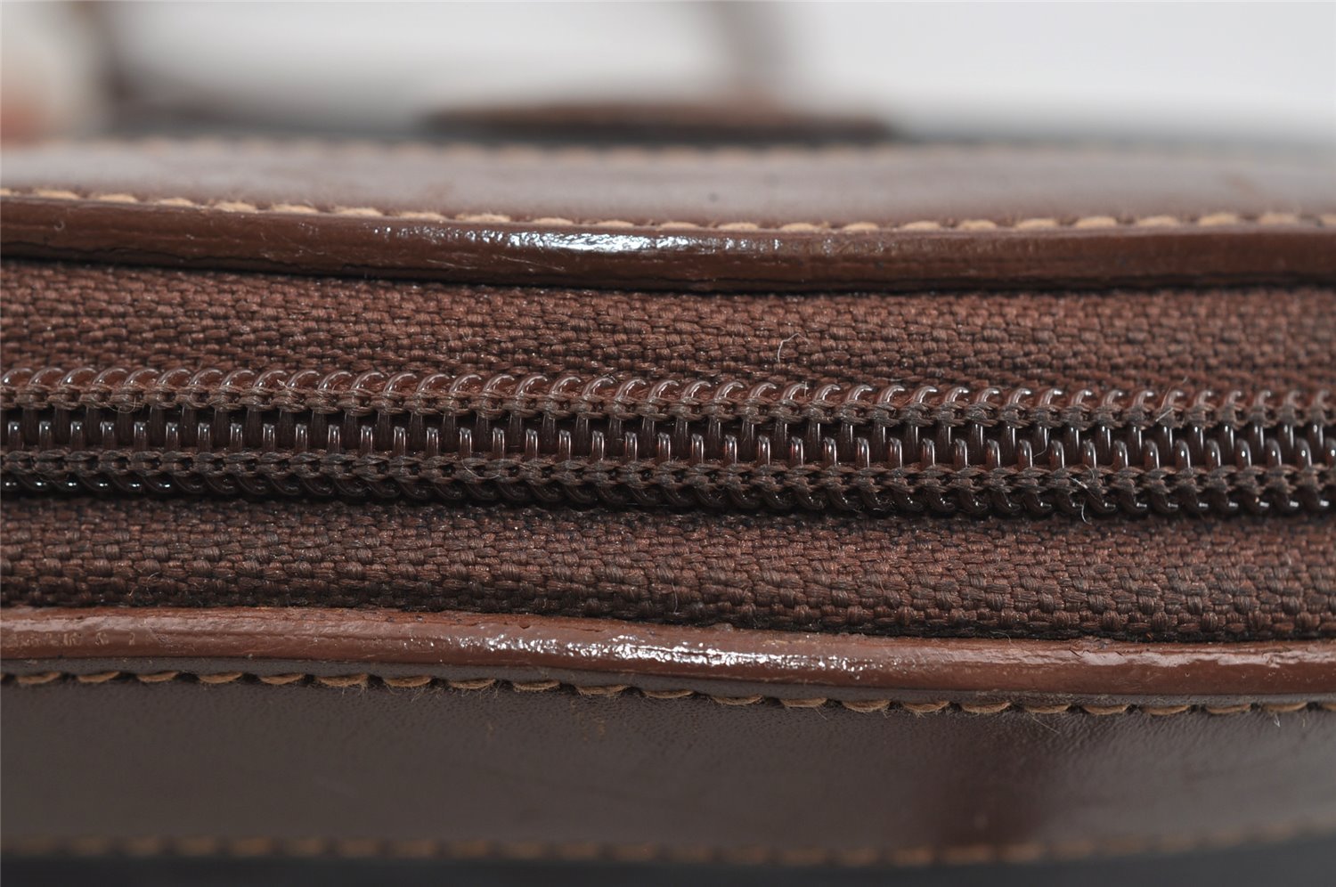 Authentic GUCCI Micro GG PVC Leather Shoulder Cross Body Bag Black Junk 1886I