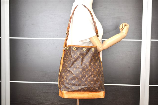 Authentic Louis Vuitton Monogram Noe Shoulder Drawstring Bag M42224 LV 1895G
