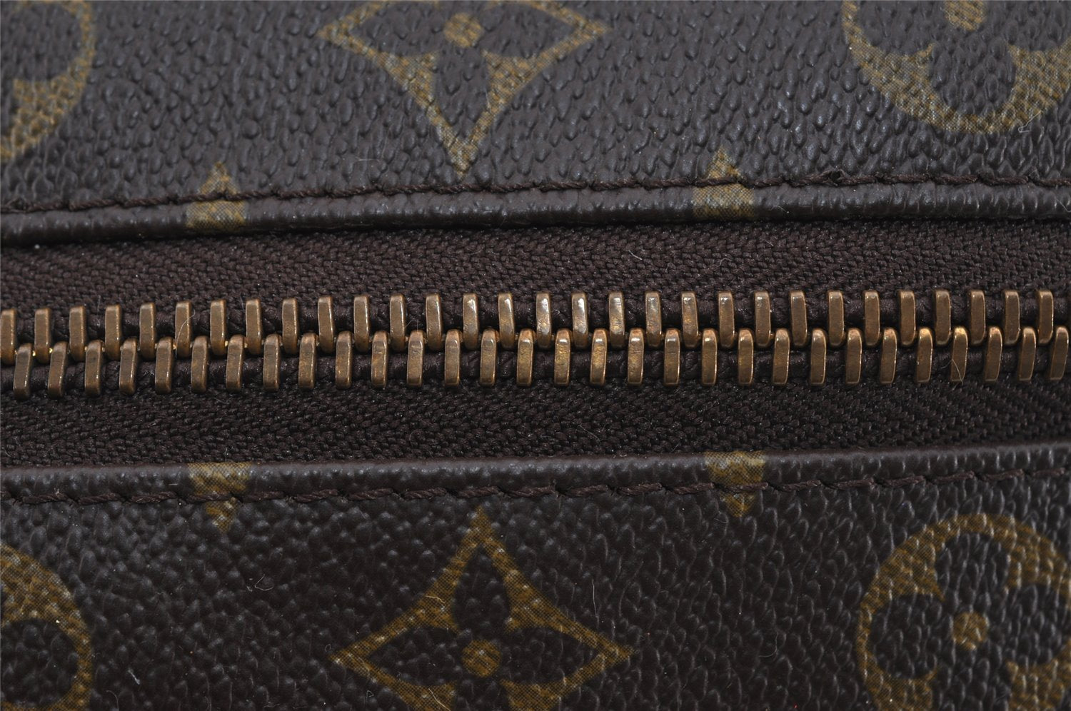 Authentic Louis Vuitton Monogram Sirius 50 Travel Boston Bag M41406 LV 1900I