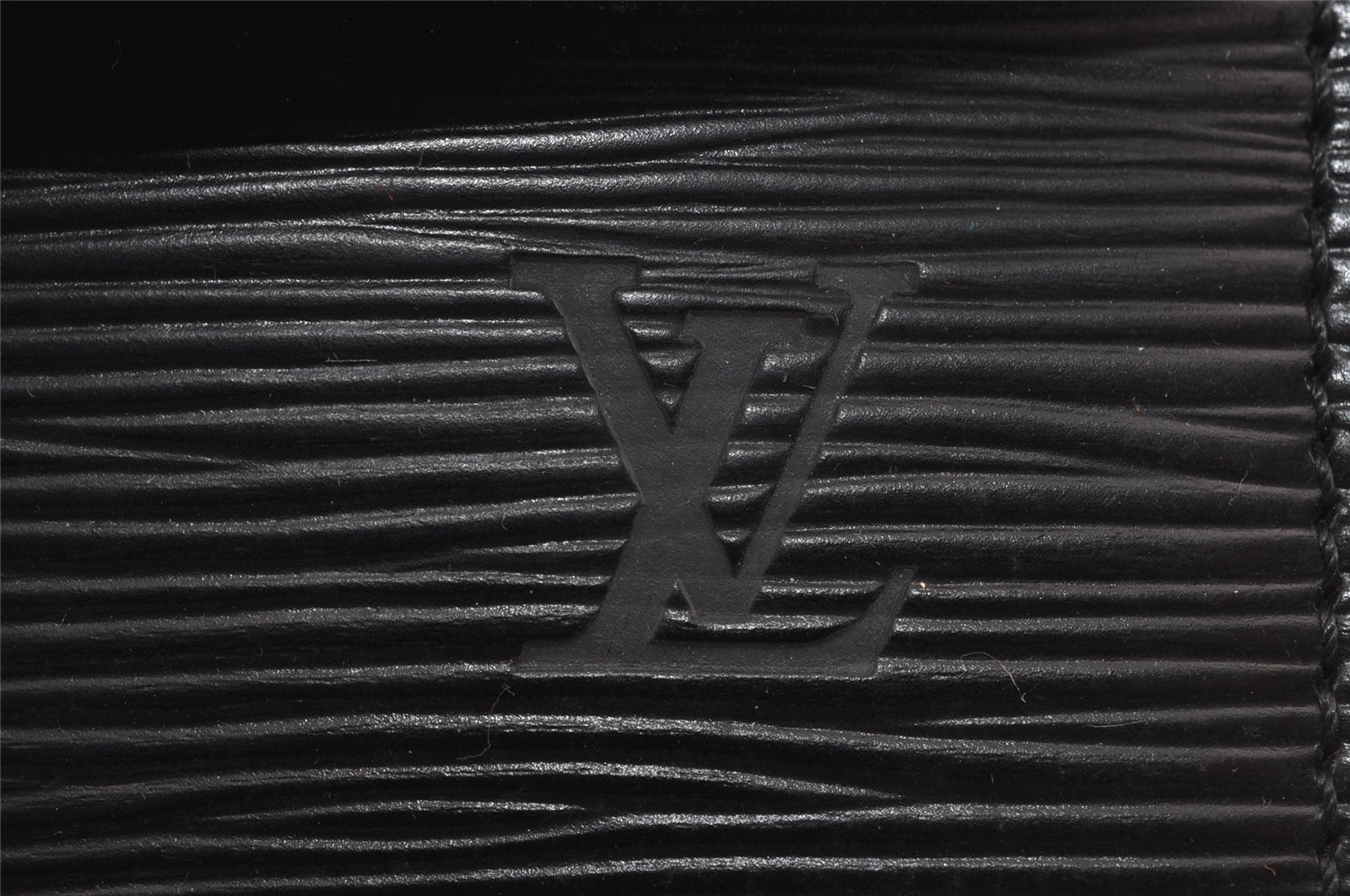 Authentic Louis Vuitton Epi Grenelle Shoulder Cross Body Bag M52362 Black 1905I