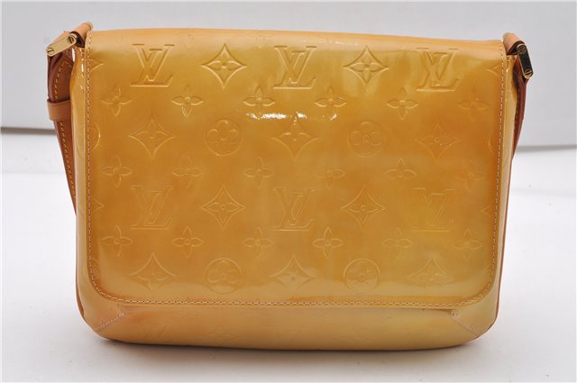 Auth Louis Vuitton Vernis Thompson Street Shoulder Bag Yellow M91008 LV 1911G