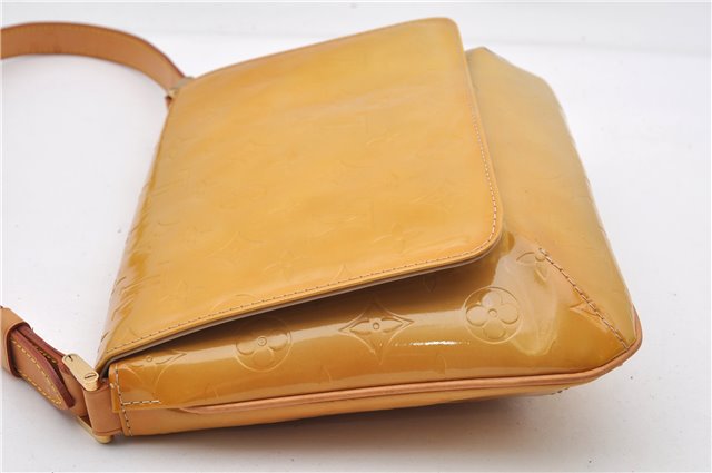 Auth Louis Vuitton Vernis Thompson Street Shoulder Bag Yellow M91008 LV 1911G