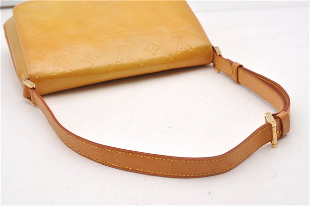 Auth Louis Vuitton Vernis Thompson Street Shoulder Bag Yellow M91008 LV 1911G