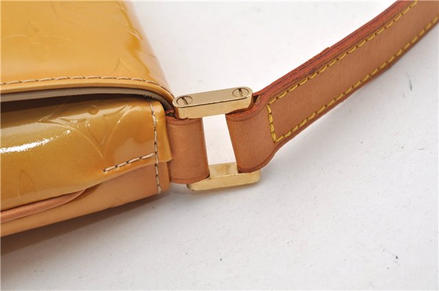 Auth Louis Vuitton Vernis Thompson Street Shoulder Bag Yellow M91008 LV 1911G