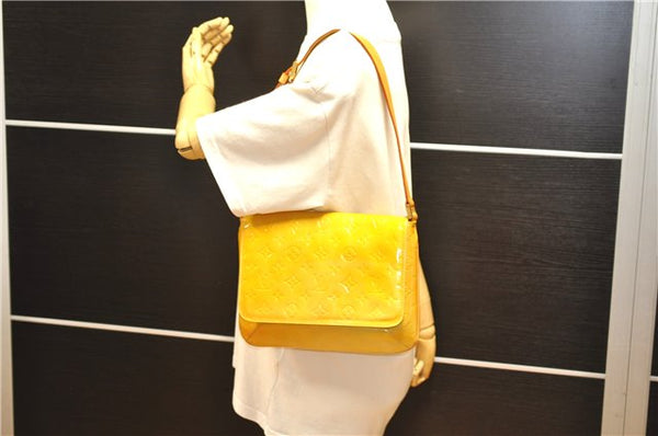 Auth Louis Vuitton Vernis Thompson Street Shoulder Bag Yellow M91008 LV 1911G