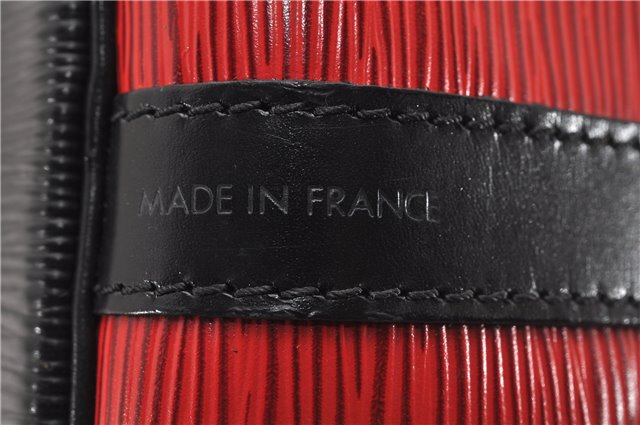 Authentic Louis Vuitton Epi Petit Noe Bi-color Black x Red Drawstring Bag 1916G