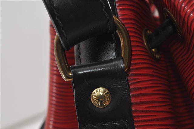 Authentic Louis Vuitton Epi Petit Noe Bi-color Black x Red Drawstring Bag 1916G