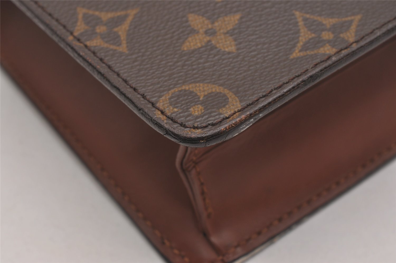 Authentic Louis Vuitton Monogram Pochette Homme Clutch Hand Bag M51795 LV 1916I