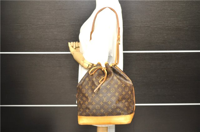 Authentic Louis Vuitton Monogram Noe Shoulder Bag M42224 LV 1920D