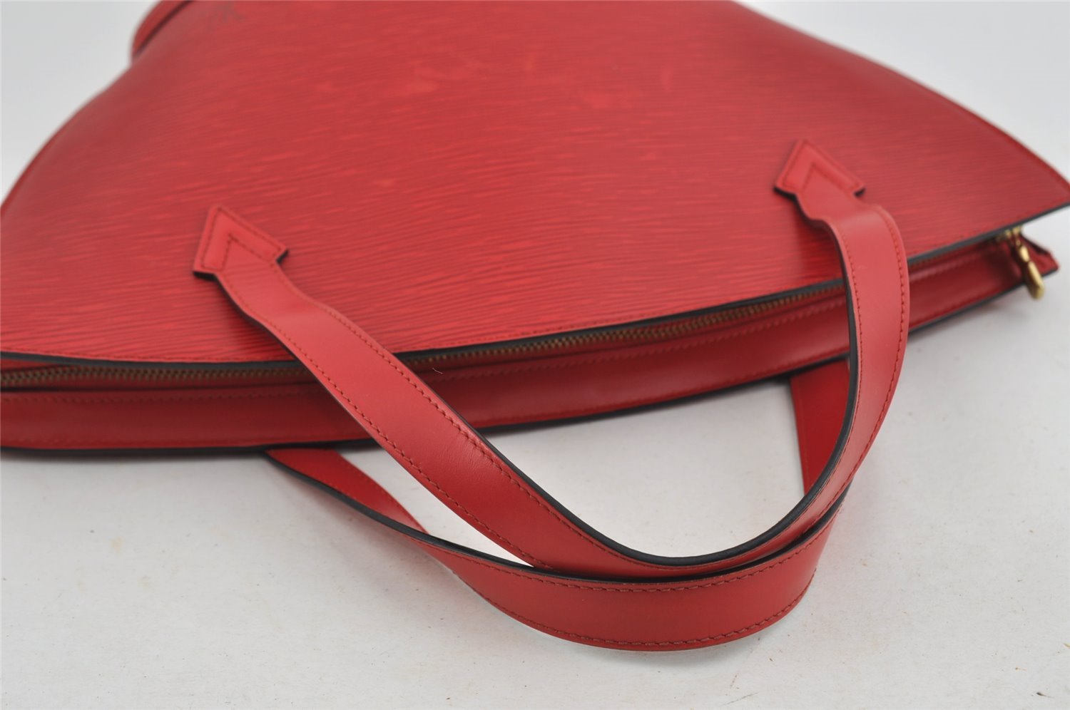 Authentic Louis Vuitton Epi Saint Jacques Hand Bag Red M52277 LV 1922I