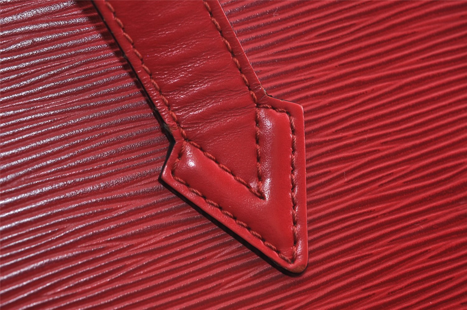 Authentic Louis Vuitton Epi Saint Jacques Hand Bag Red M52277 LV 1922I