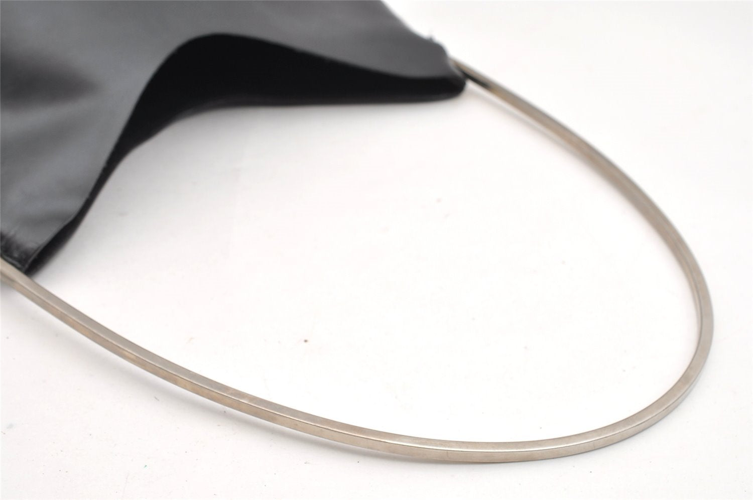 Authentic GUCCI Vintage Shoulder Hand Bag Purse Leather Black 1923I