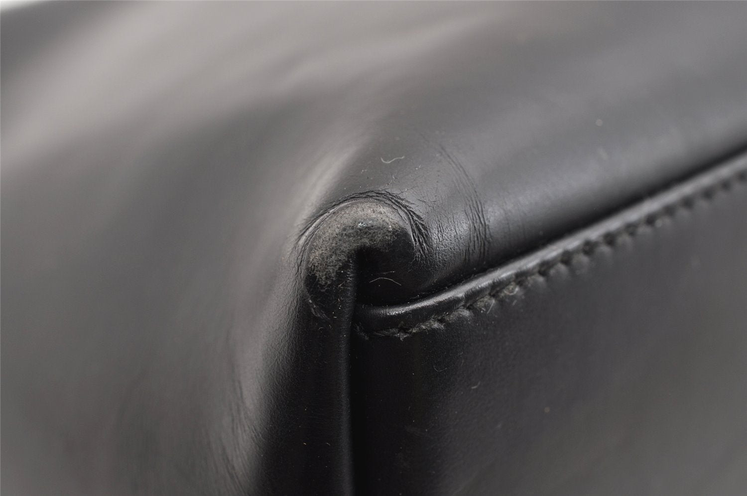 Authentic GUCCI Vintage Shoulder Hand Bag Purse Leather Black 1923I