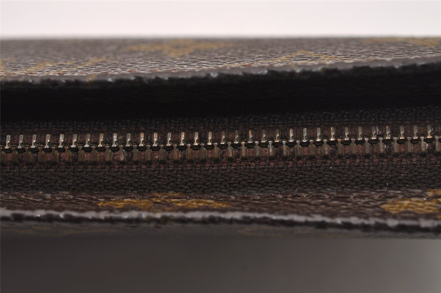 Authentic Louis Vuitton Monogram Pouch For Bucket GM LV 1937I