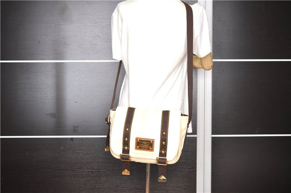 Auth Louis Vuitton Antigua Buzas PM Shoulder Cross Bag Ivory M40042 LV 1938G