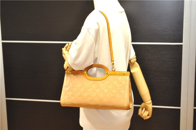 Authentic Louis Vuitton Vernis Roxbury Drive 2Way Hand Bag Beige M91372 LV 1946G