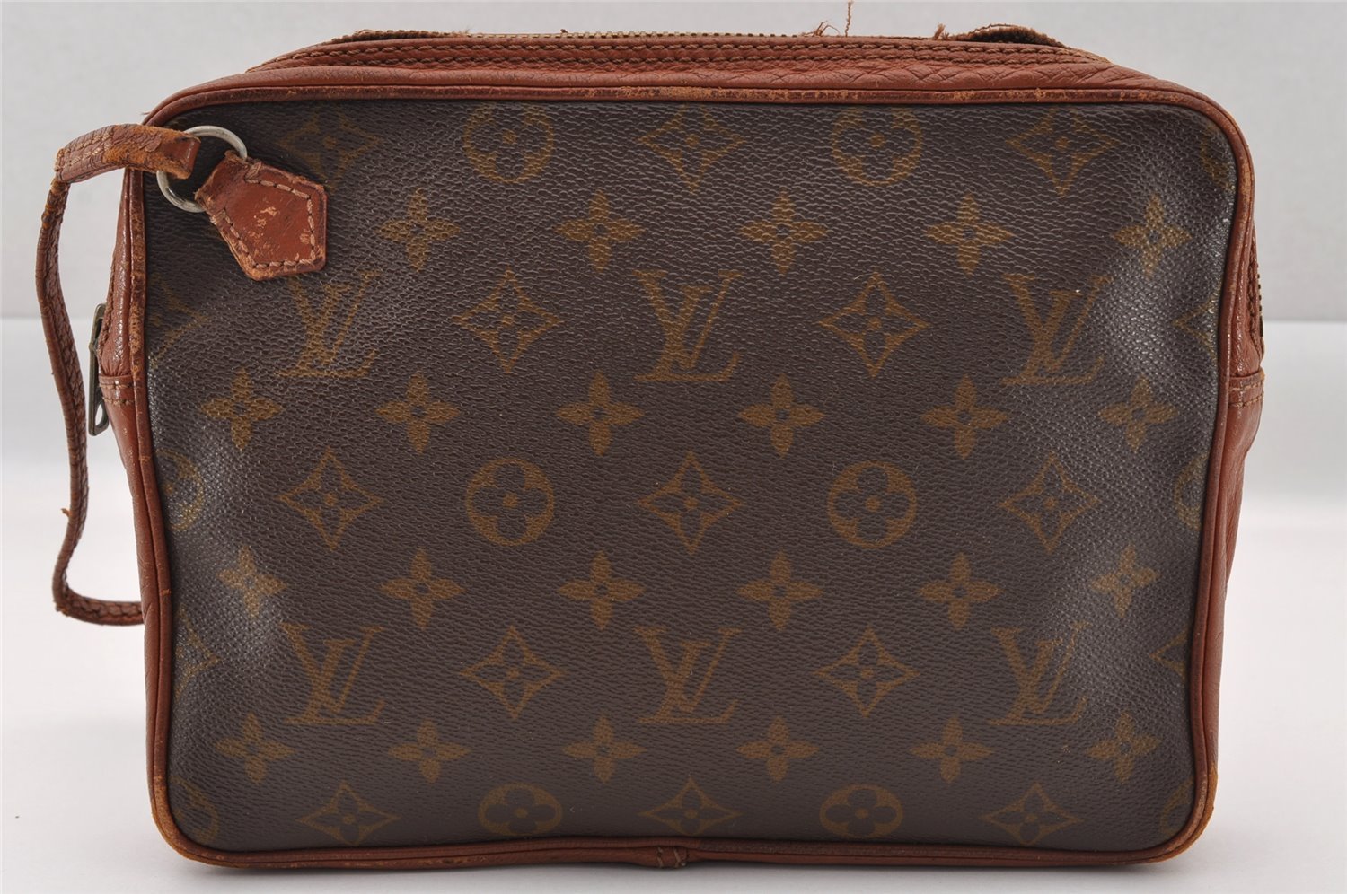Authentic Louis Vuitton Monogram Pochette Sport Clutch Bag Old Model Junk 1951I