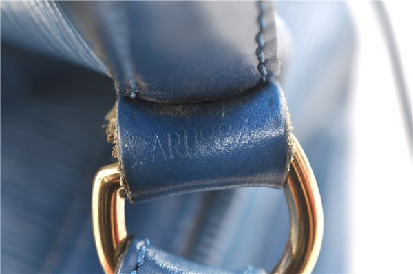 Authentic Louis Vuitton Epi Petit Noe Shoulder Drawstring Bag M44105 Blue 1964G
