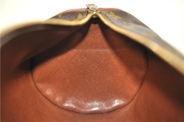 Authentic Louis Vuitton Monogram Papillon 30 Hand Bag Old Model LV 1983B