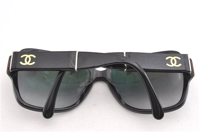 Authentic CHANEL Vintage Sunglasses CoCo Mark Plastic 5230-Q-A Black 1994G