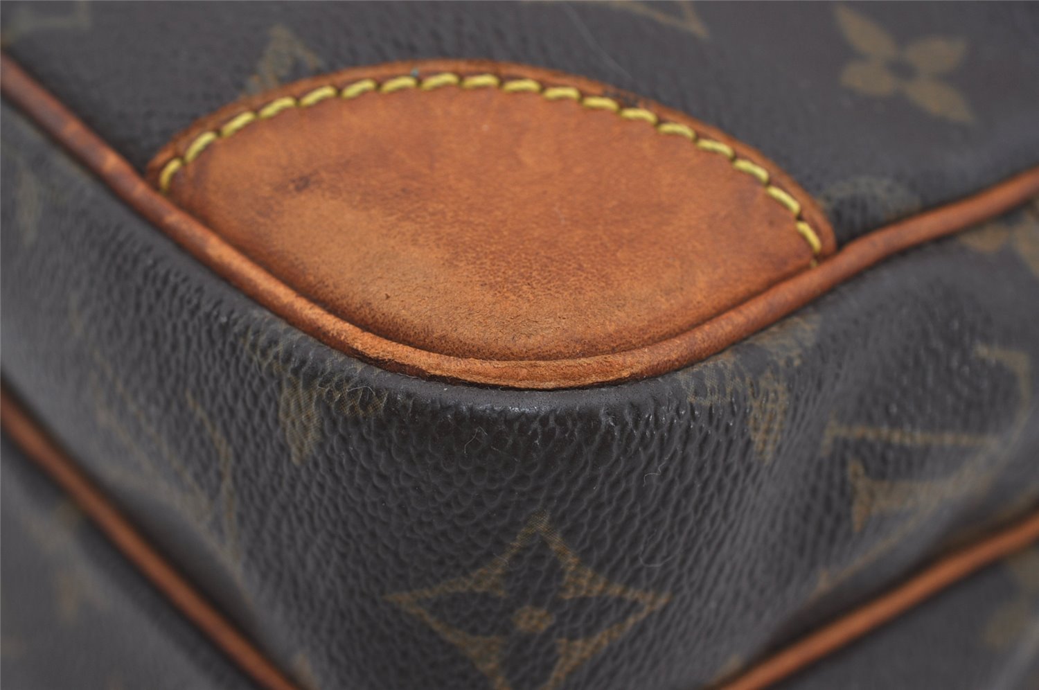 Authentic Louis Vuitton Monogram Amazone Shoulder Cross Body Bag M45236 LV 1999I