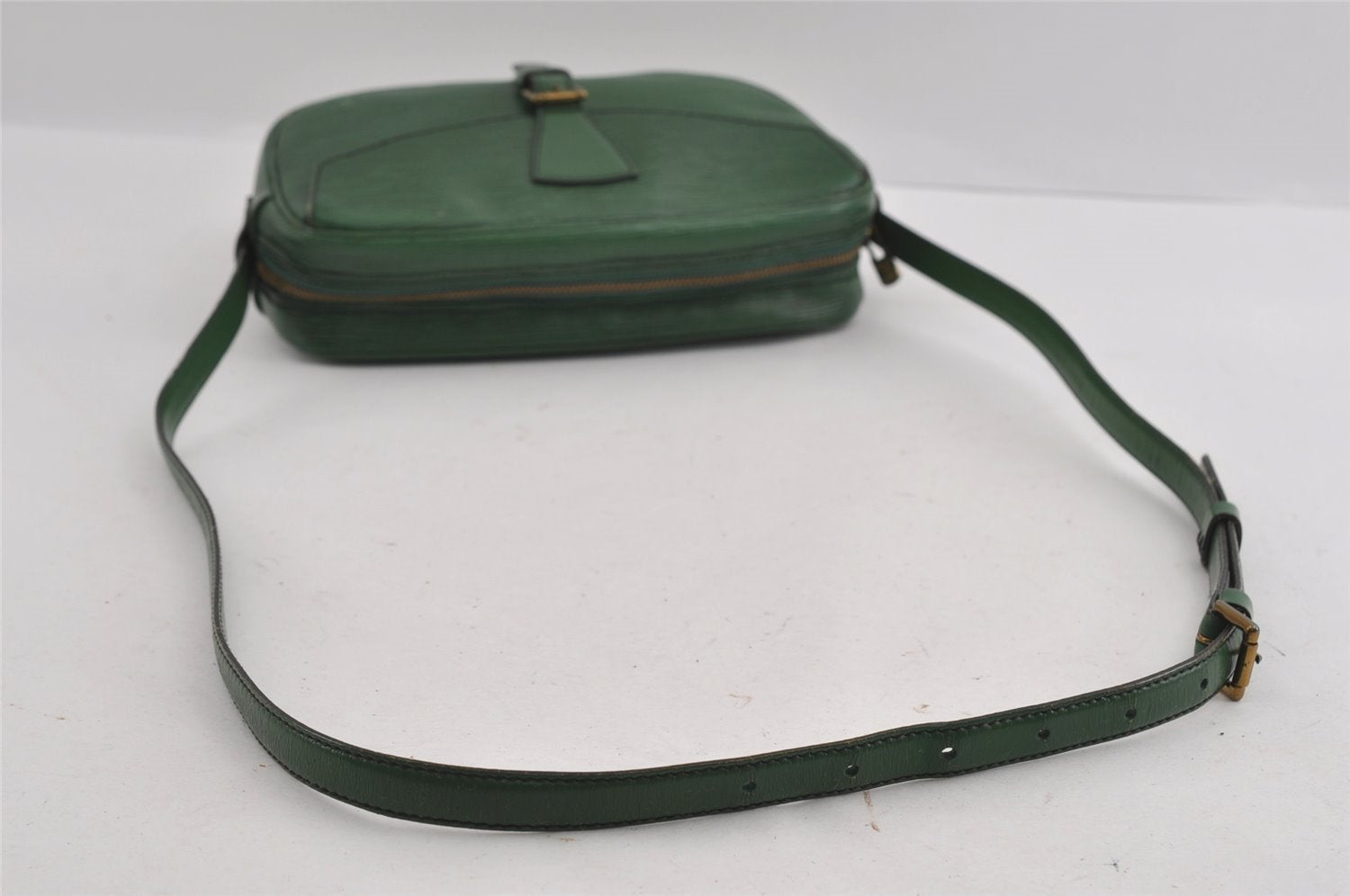 Authentic Louis Vuitton Epi Jeune Fille Shoulder Cross Bag Green M52154 LV 2005I