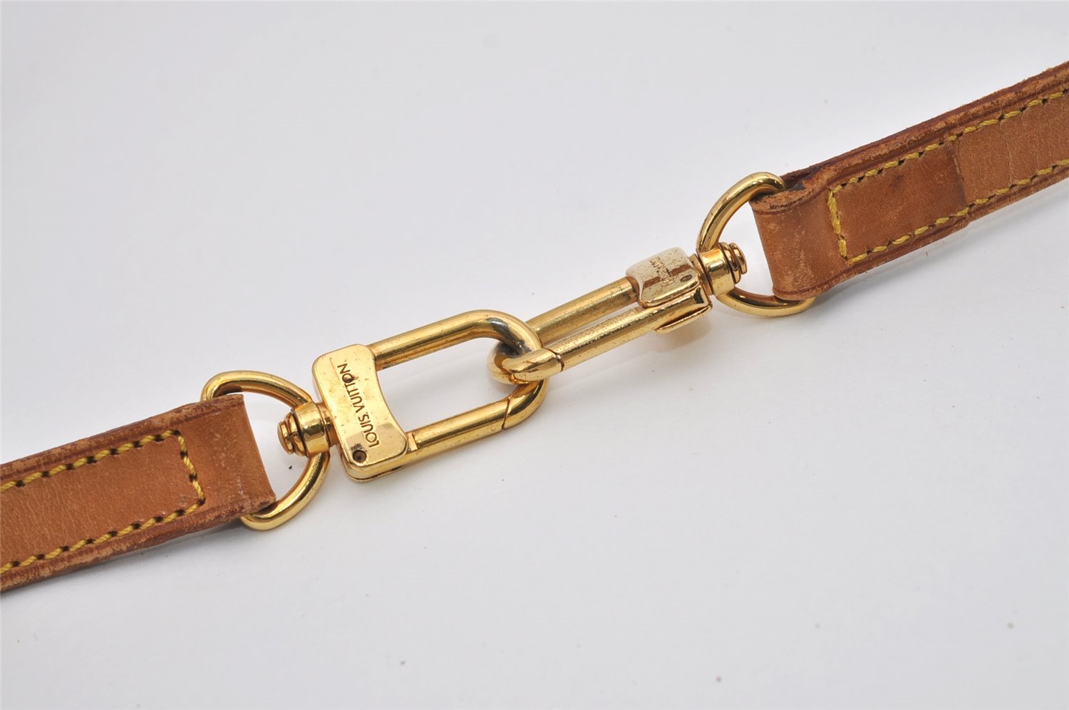 Authentic Louis Vuitton Leather Shoulder Strap Beige 50.8