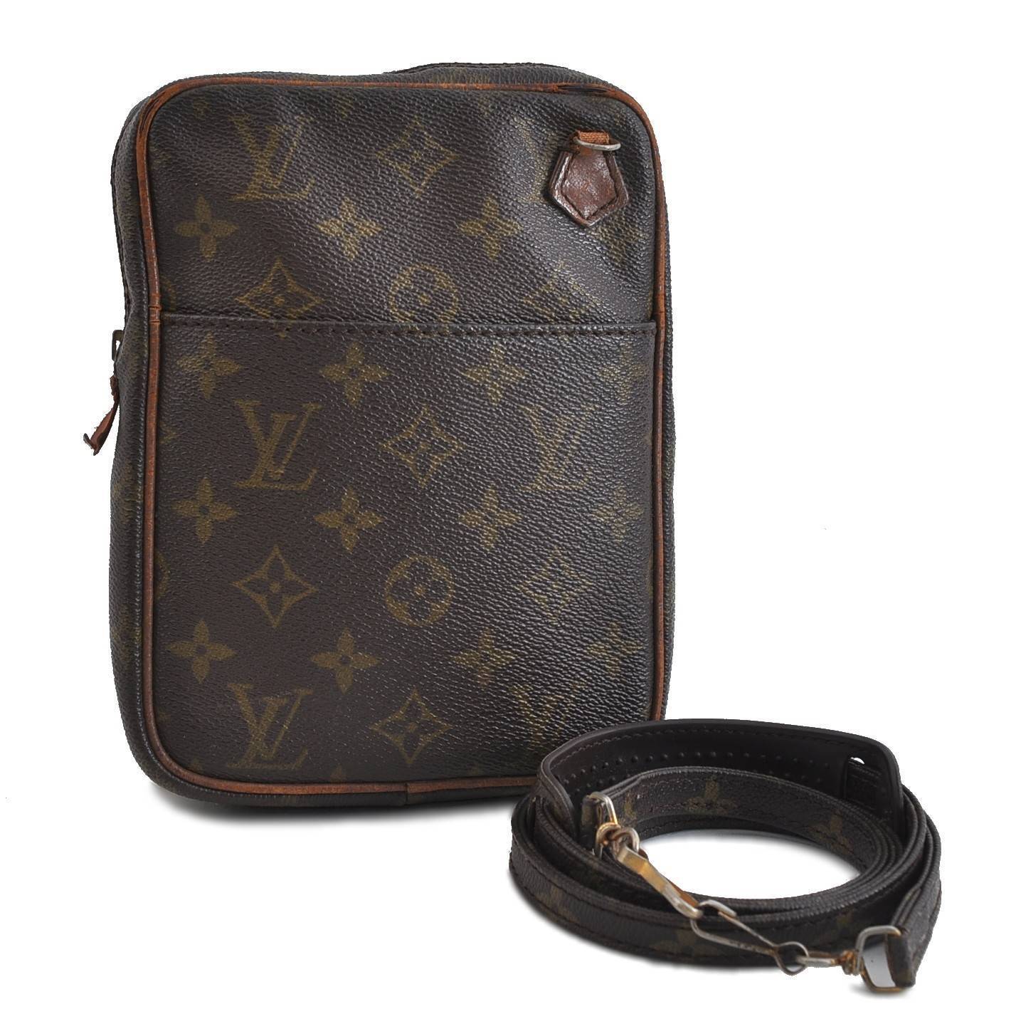 Auth LOUIS VUITTON Monogram Danube Shoulder Cross Body Bag Old Model Junk 2015C