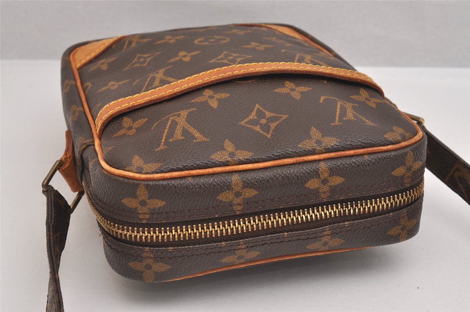 Authentic Louis Vuitton Monogram Danube Shoulder Cross Body Bag M45266 LV 2018I