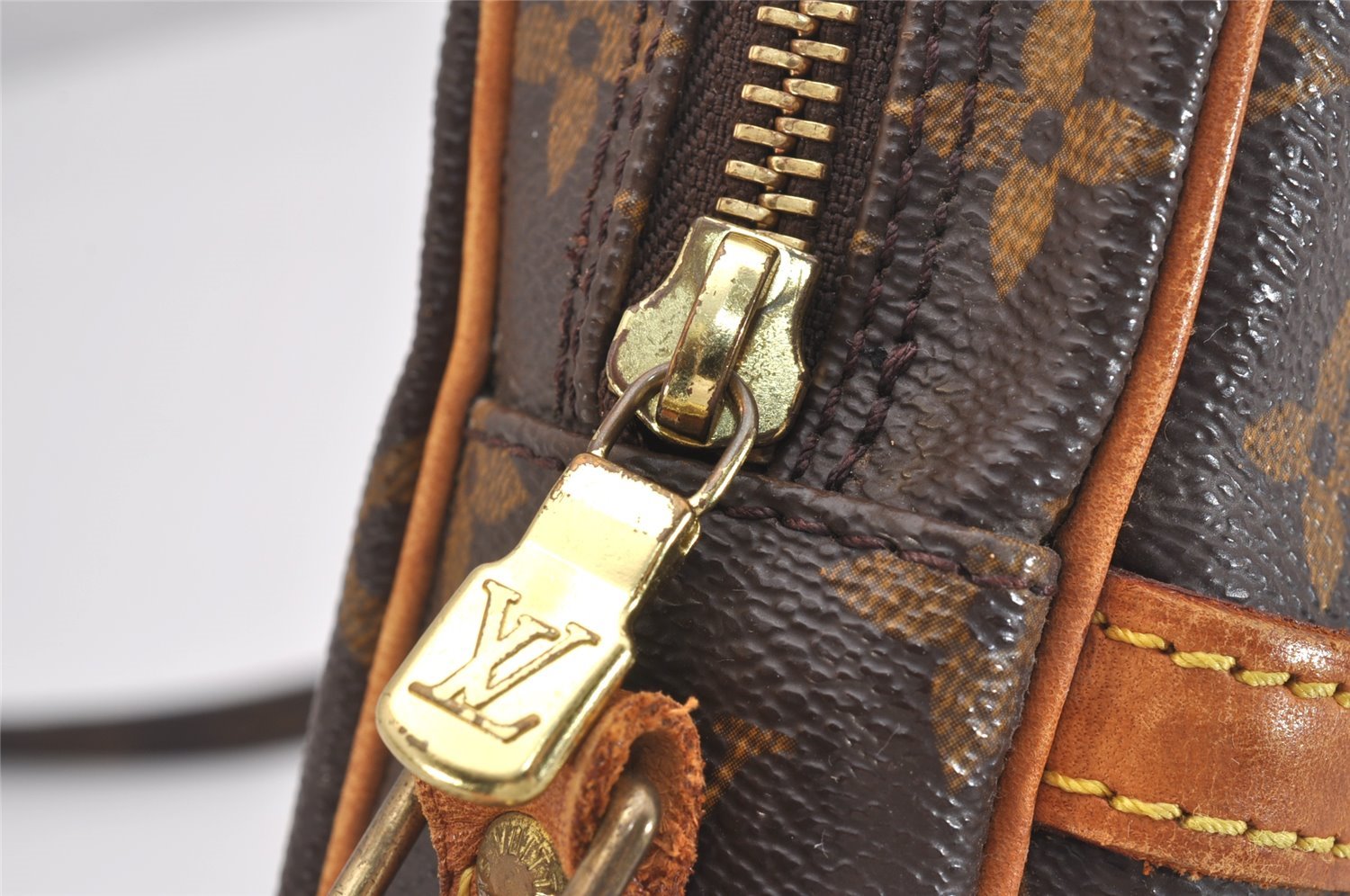 Authentic Louis Vuitton Monogram Danube Shoulder Cross Body Bag M45266 LV 2018I