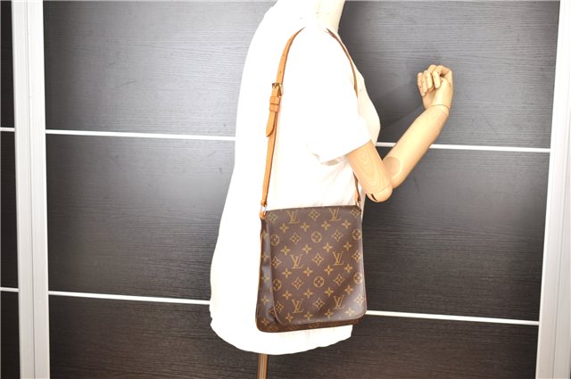 Authentic Louis Vuitton Monogram Musette Salsa Shoulder Bag LV 2032G