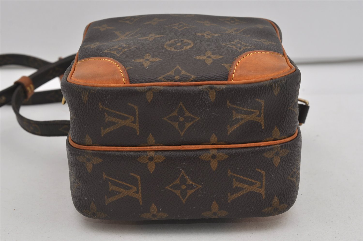 Authentic Louis Vuitton Monogram Amazone Shoulder Cross Body Bag M45236 LV 2037I