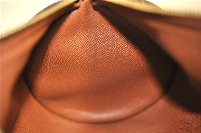 Authentic Louis Vuitton Monogram Papillon 28 Hand Bag LV Junk 2040G