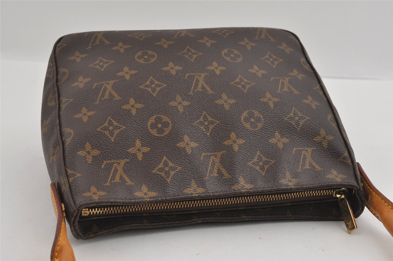 Authentic Louis Vuitton Monogram Looping MM Shoulder Bag M51146 LV 2044I