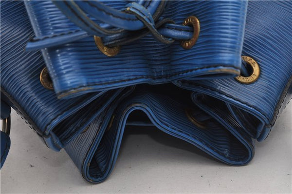 Authentic Louis Vuitton Epi Petit Noe Shoulder Drawstring Bag M44105 Blue 2047G