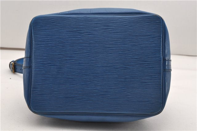 Authentic Louis Vuitton Epi Petit Noe Shoulder Drawstring Bag M44105 Blue 2047G