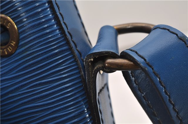 Authentic Louis Vuitton Epi Petit Noe Shoulder Drawstring Bag M44105 Blue 2047G