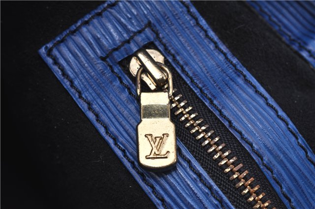 Authentic Louis Vuitton Epi Petit Noe Shoulder Drawstring Bag M44105 Blue 2047G