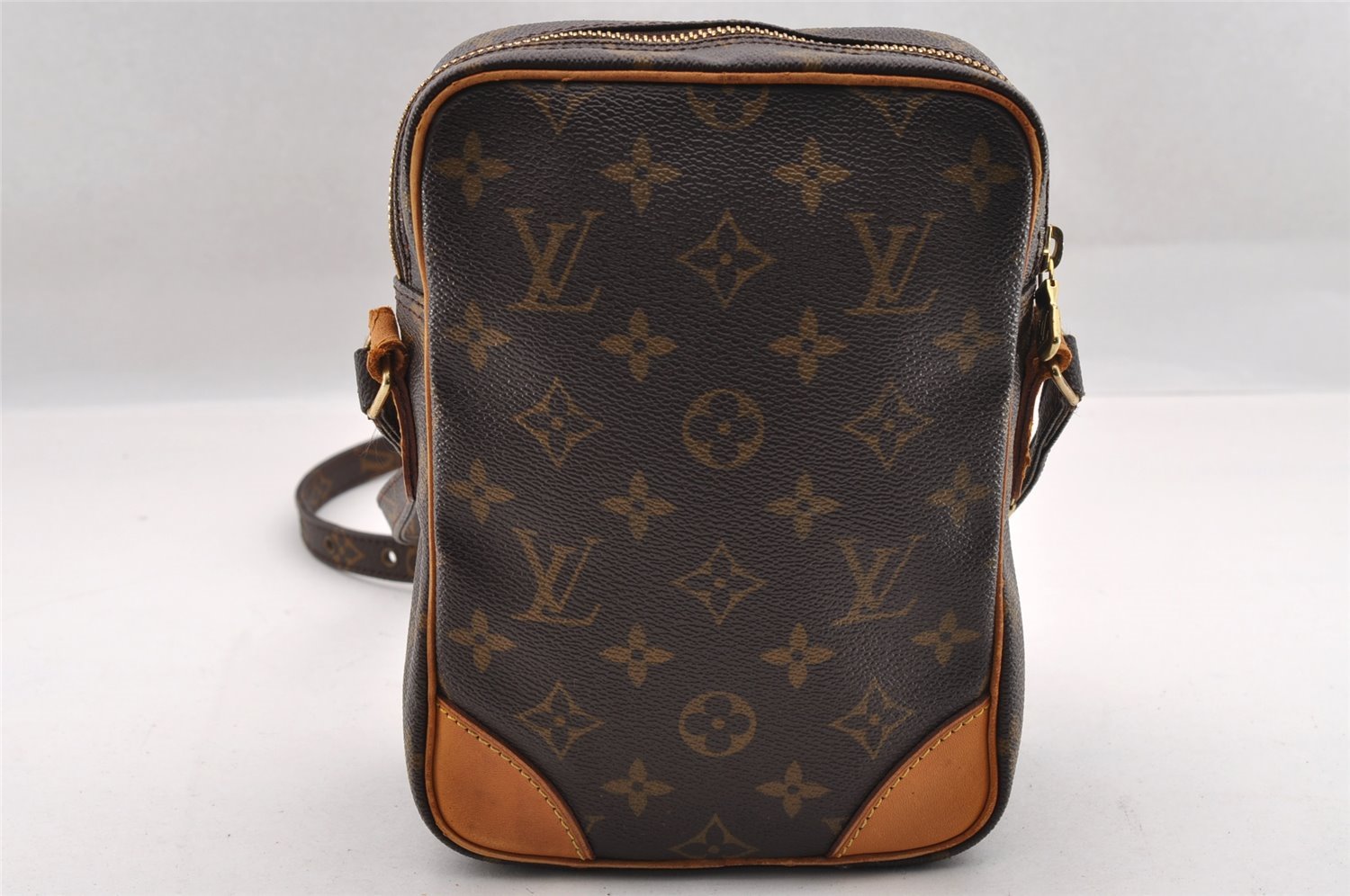 Authentic Louis Vuitton Monogram Amazone Shoulder Cross Body Bag M45236 LV 2047I