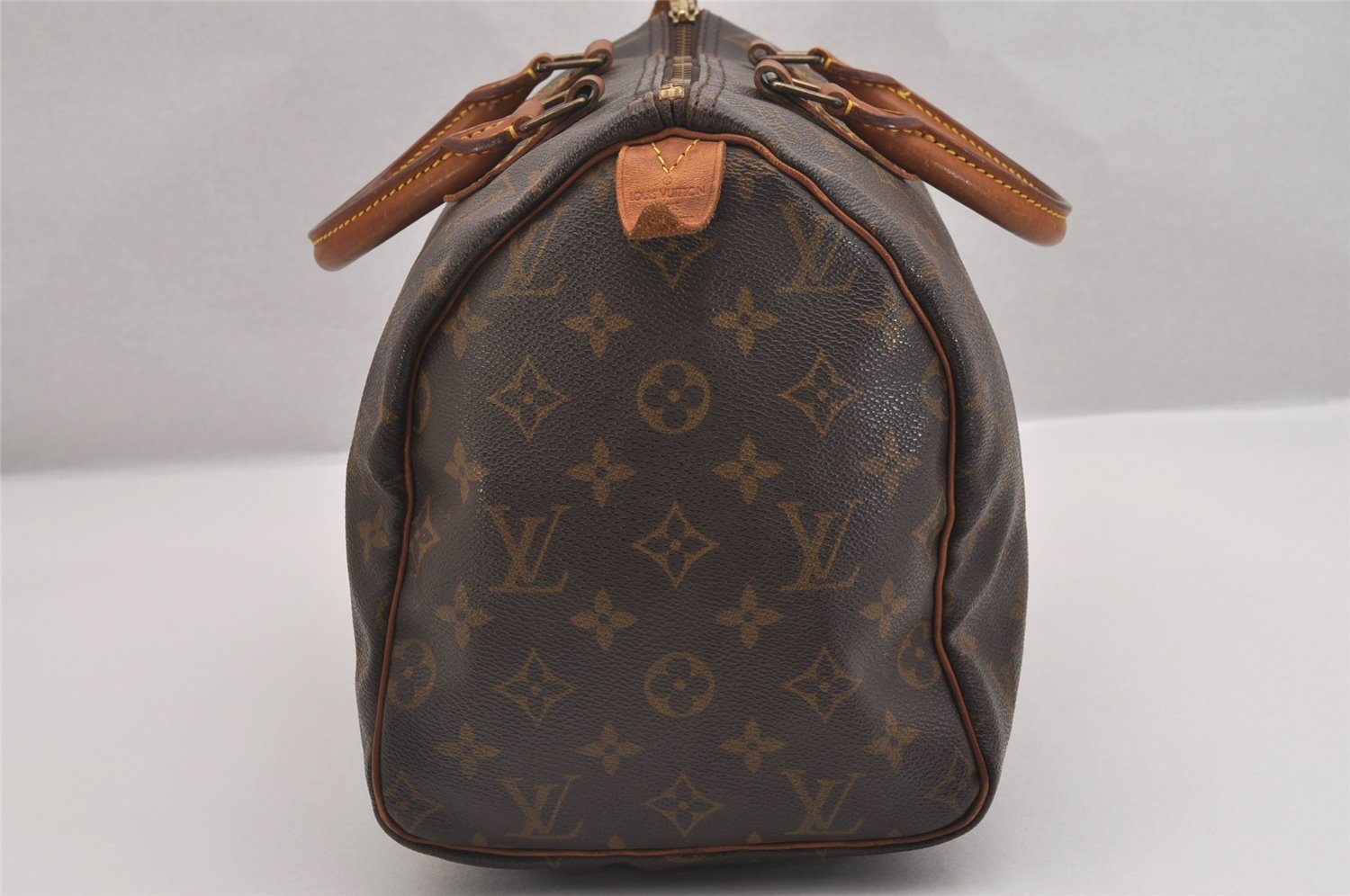 Authentic Louis Vuitton Monogram Speedy 30 Hand Boston Bag M41526 LV 2055I