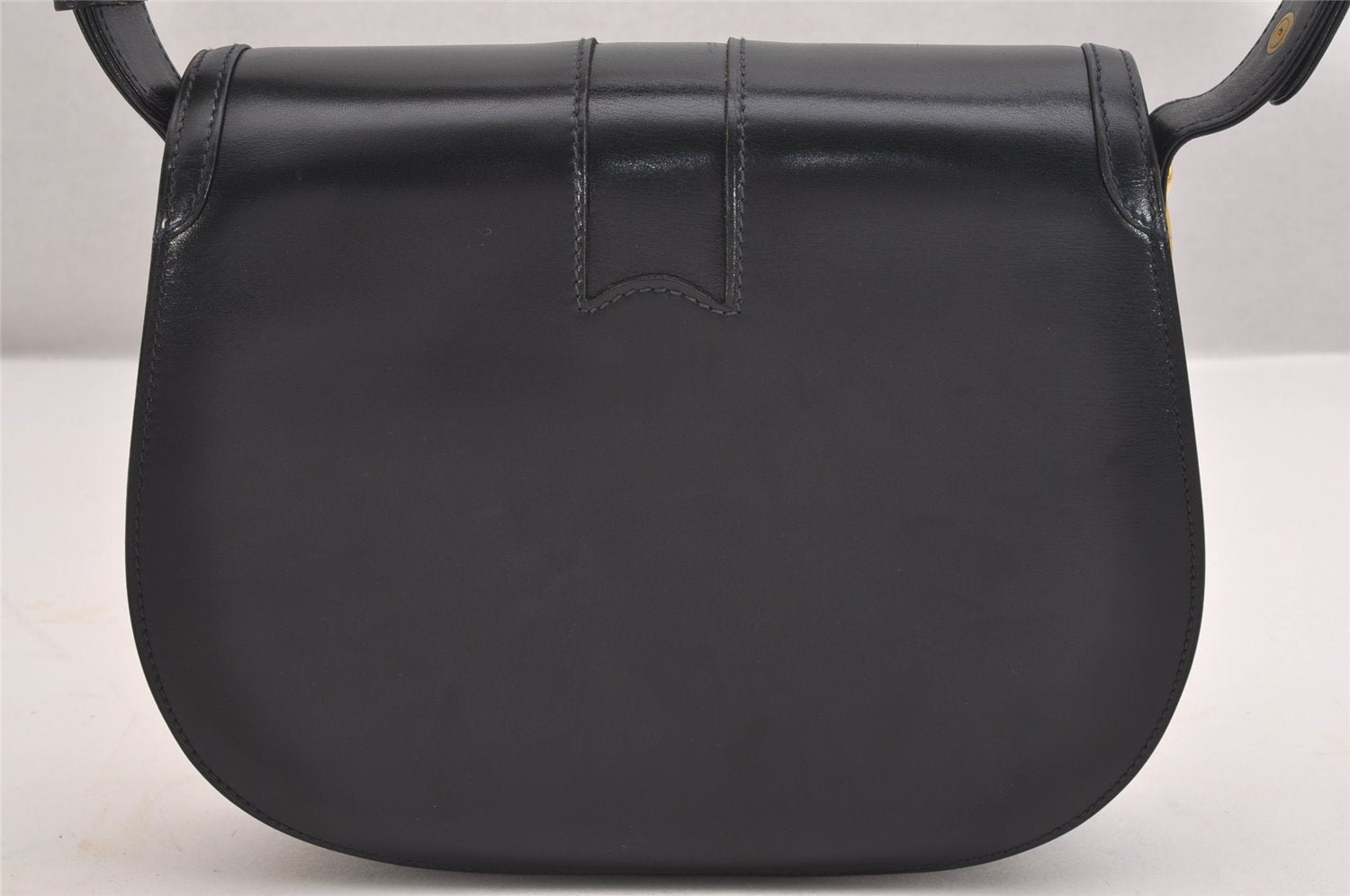 Authentic GUCCI Vintage Shoulder Cross Body Bag Purse Leather Black 2059I