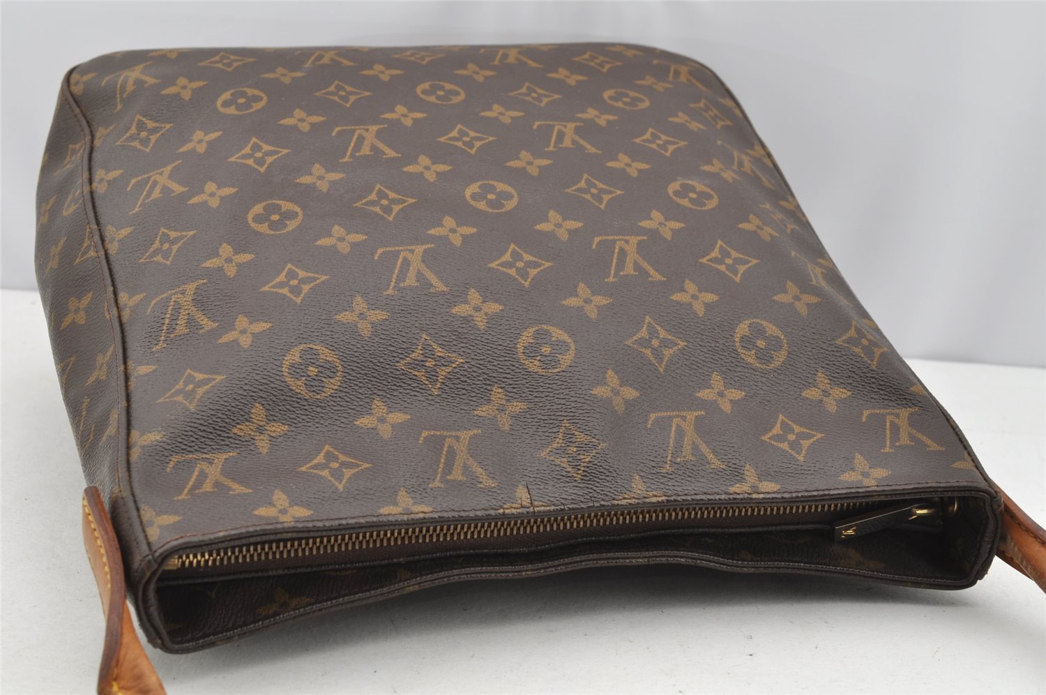 Authentic Louis Vuitton Monogram Looping GM Shoulder Bag M51145 LV 2068I