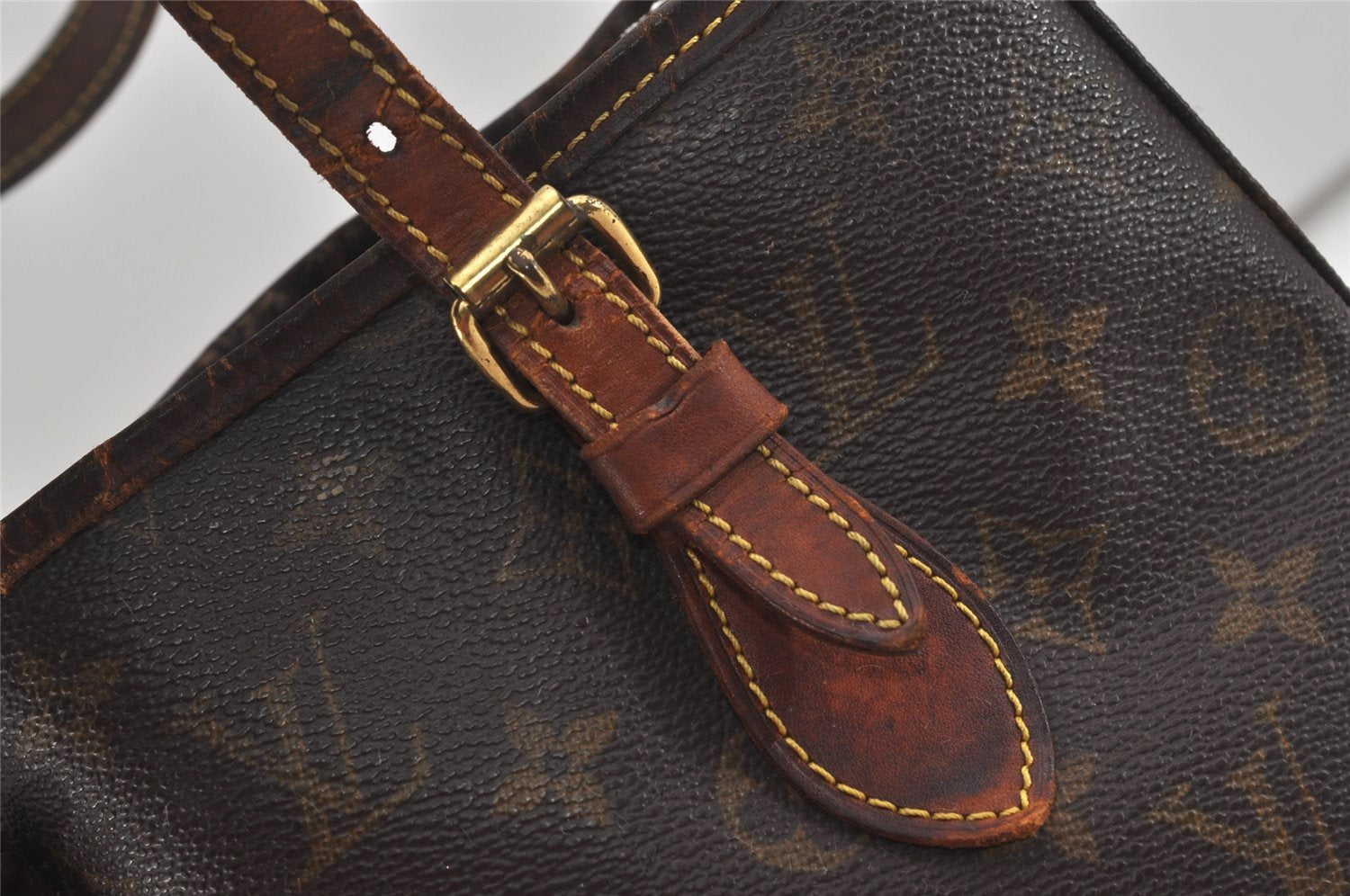 Authentic Louis Vuitton Monogram Bucket PM Shoulder Tote Bag M42238 LV 2072I