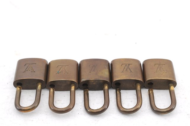 Authentic LOUIS VUITTON Padlock Gold 10Set LV 2074C