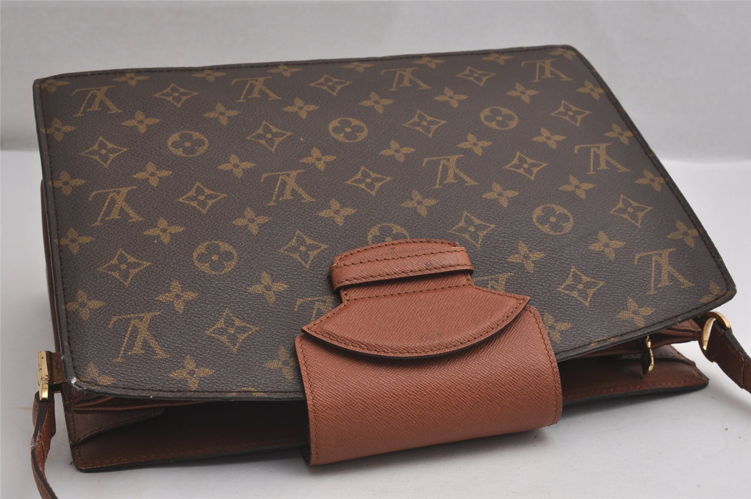 Authentic Louis Vuitton Monogram Courcelles Shoulder Cross Bag M51375 LV 2081I
