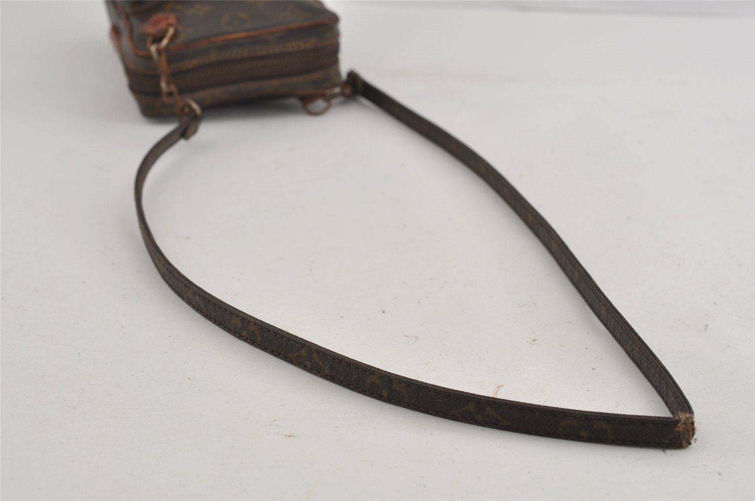 Authentic Louis Vuitton Monogram Amazone Shoulder Cross Bag Old Model Junk 2087I