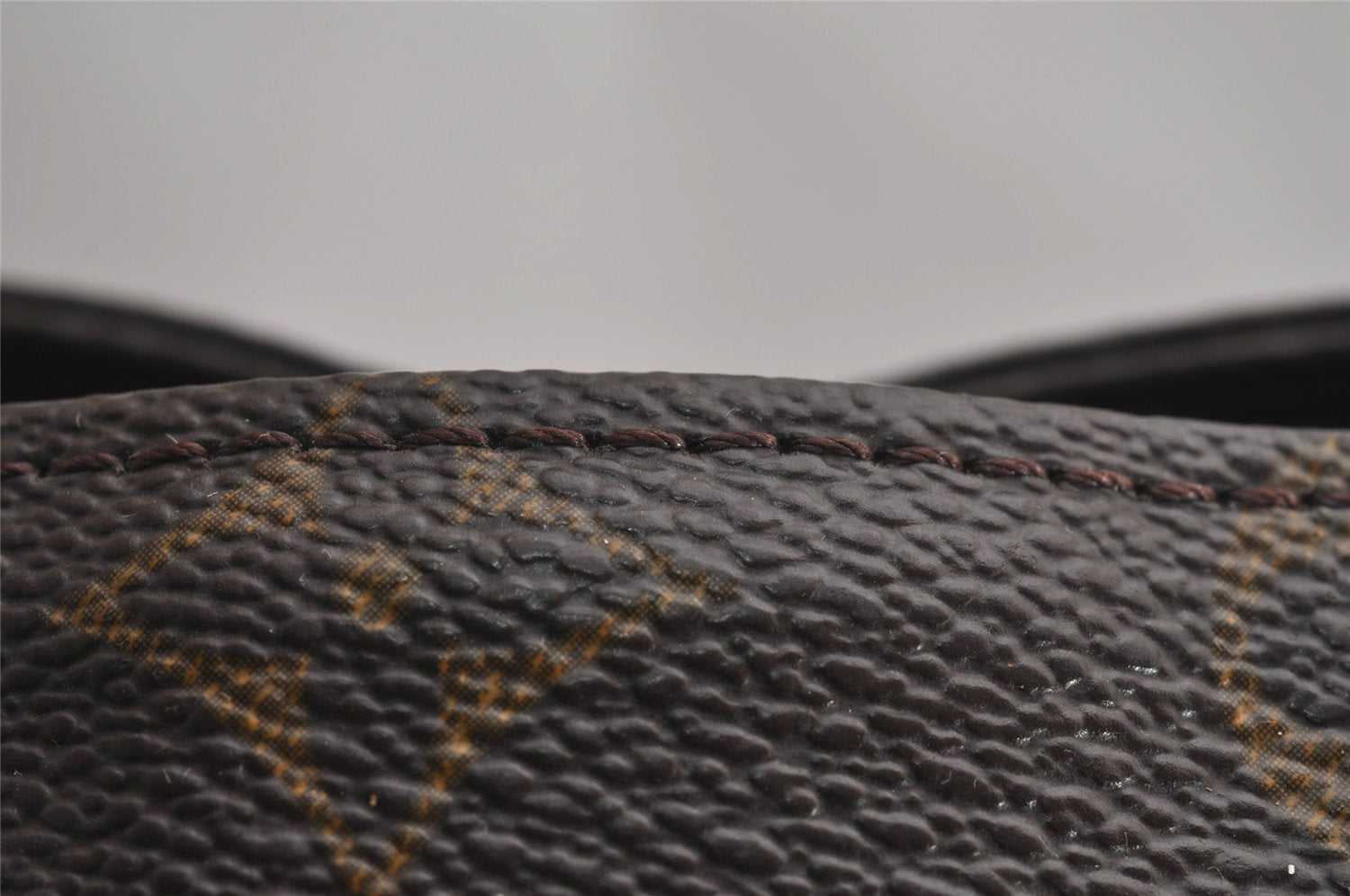 Authentic Louis Vuitton Monogram Cabas Mezzo Shoulder Tote Bag M51151 LV 2089I