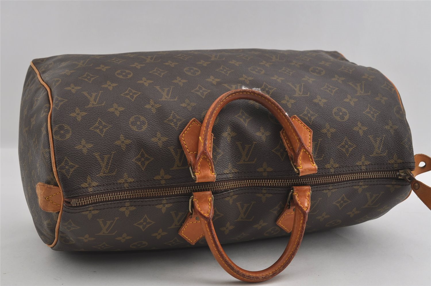 Authentic Louis Vuitton Monogram Speedy 40 Hand Boston Bag Old Model LV 2093I