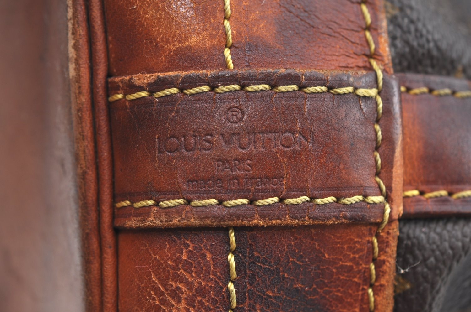 Authentic Louis Vuitton Monogram Noe Shoulder Drawstring Bag M42224 LV 2094F